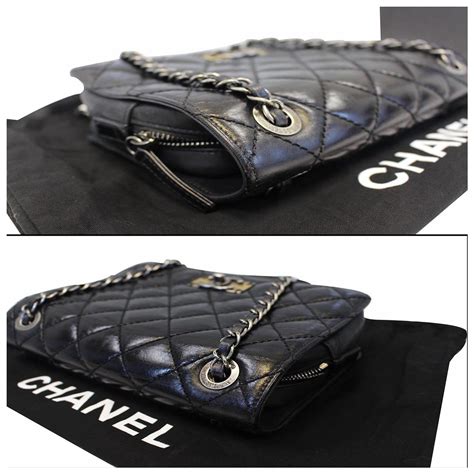 Chanel flat crossbody bag